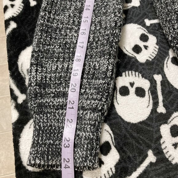 CLUB EUROPE Vintage grey black white blend thick knit sweater ~ SMALL MEDIUM - Picture 9 of 12